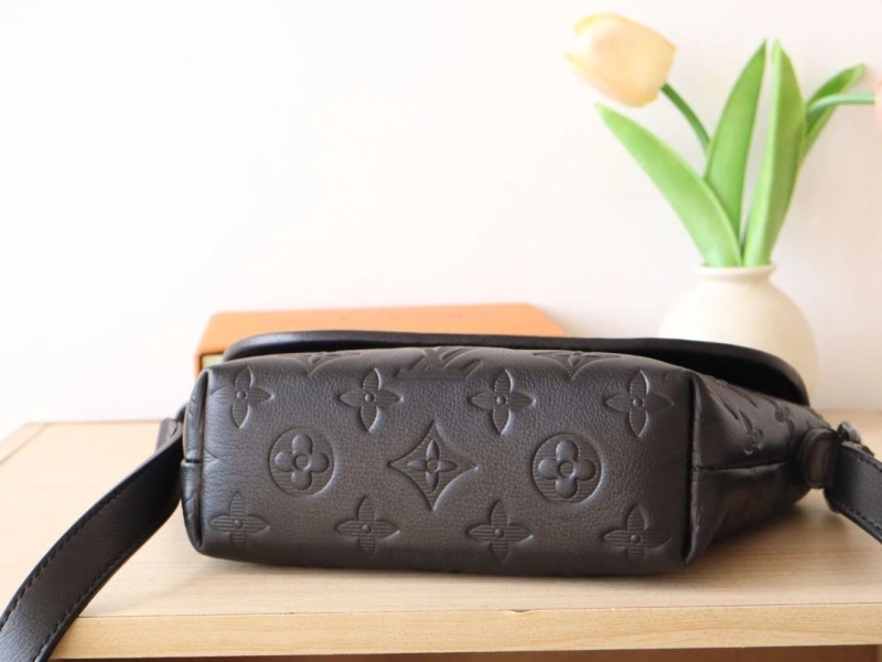 LV Satchel bags 4178A-0110