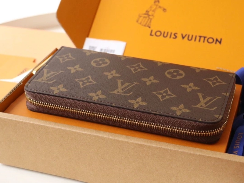 LV Wallets 4178A-0187