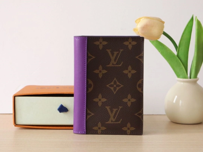 LV Wallets 4178A-0200