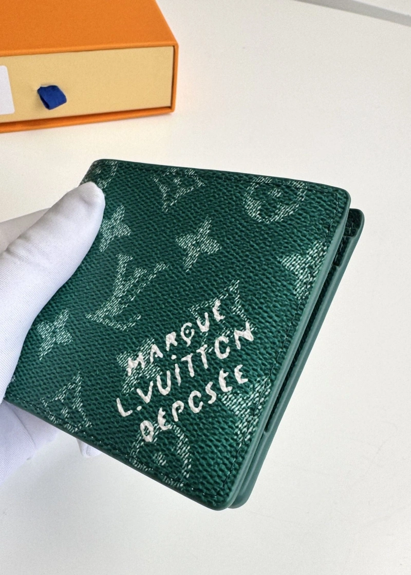 LV Wallets 4178A-0244