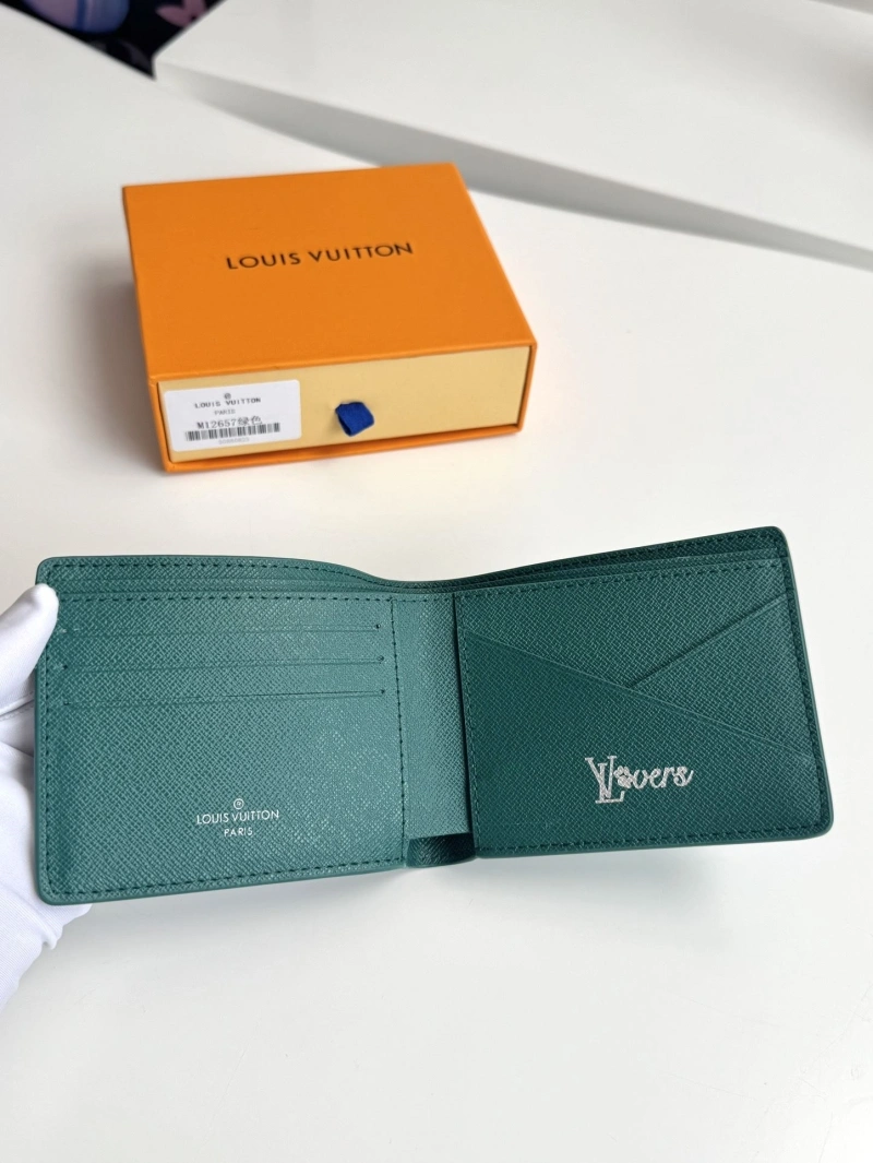 LV Wallets 4178A-0244