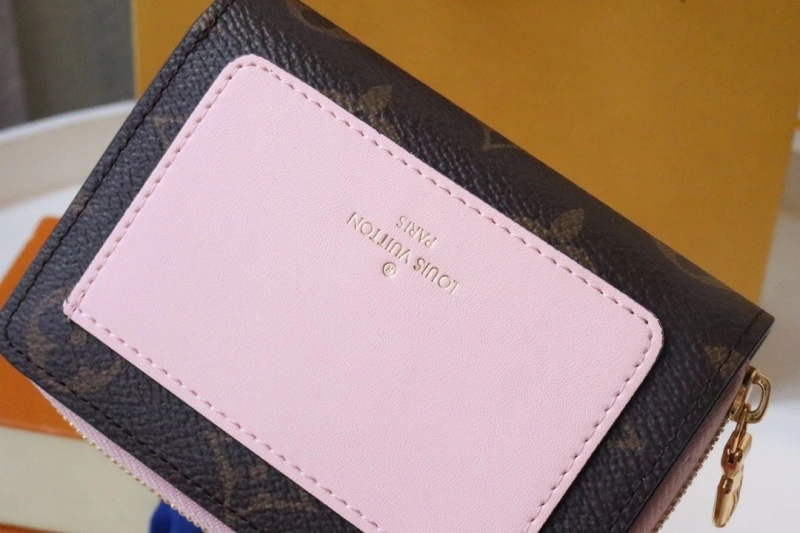 LV Wallets 4178A-0266