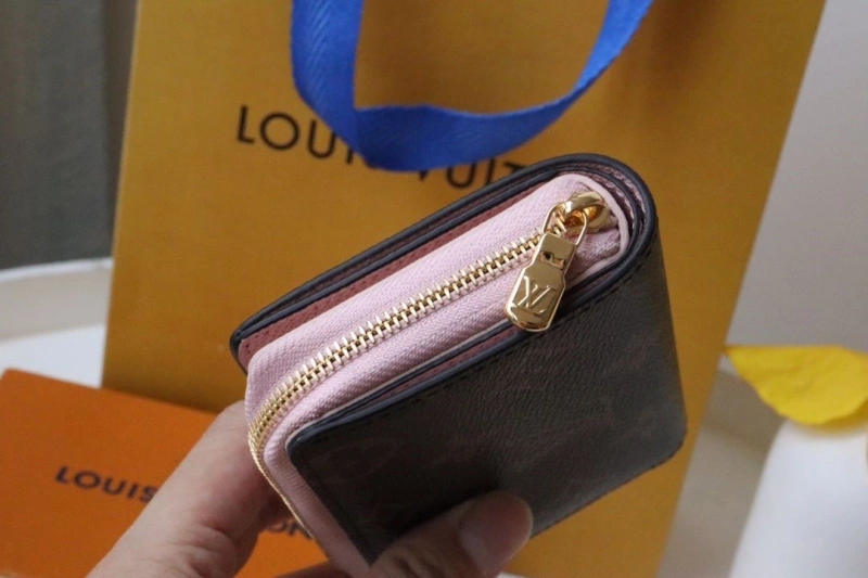 LV Wallets 4178A-0266