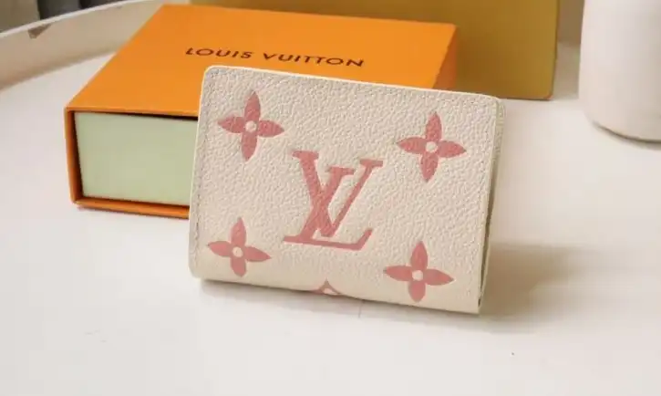 LV Wallets 4178D-0001