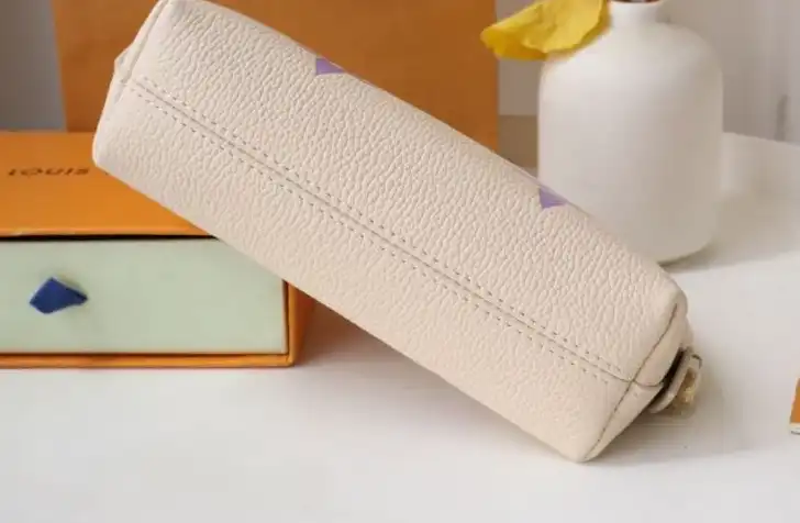 LV Clutch Bags 4178D-0118