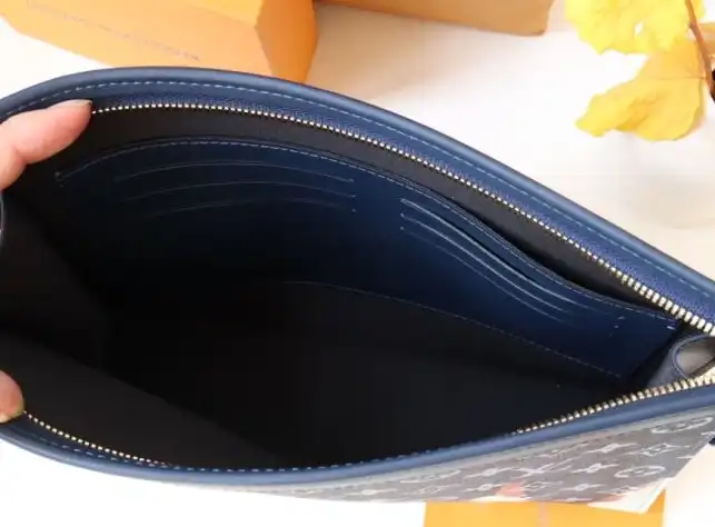 LV Clutch Bags 4178D-0146