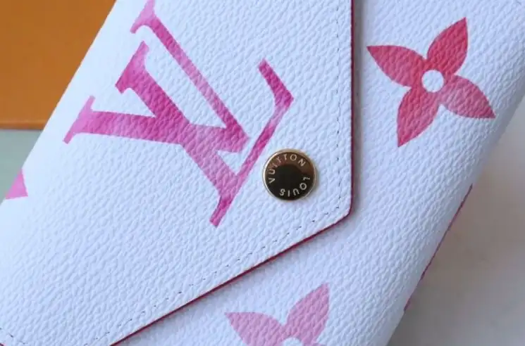LV Wallets 4178G-0090