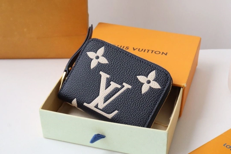 LV Wallets 4178H-0016