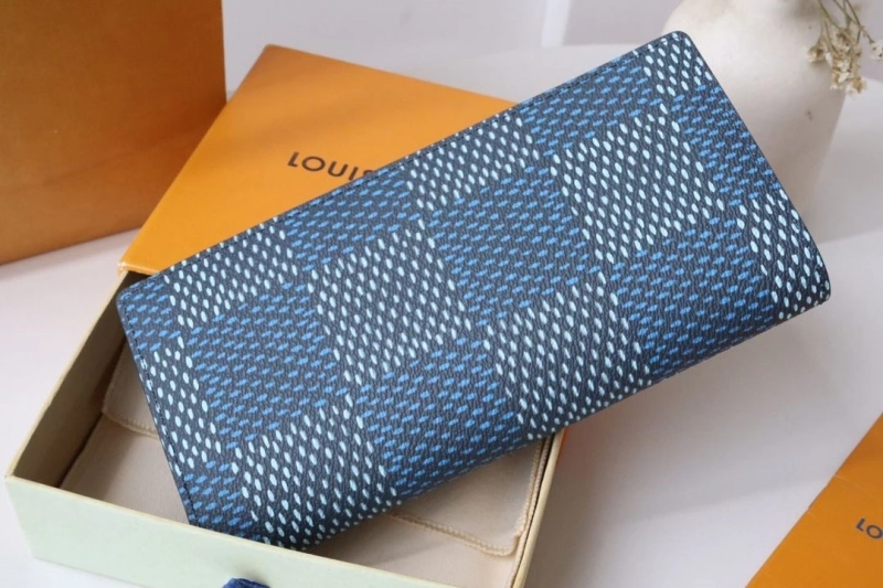 LV Wallets 4178H-0029
