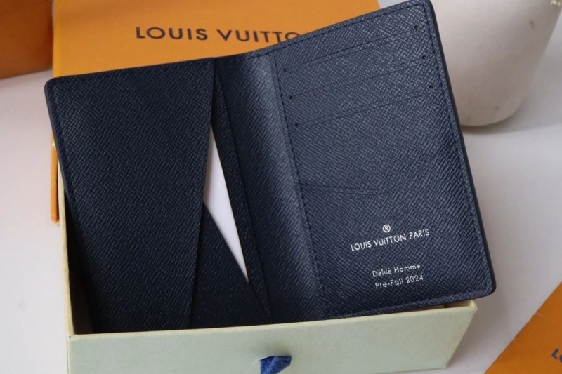 LV Wallets 4178H-0031