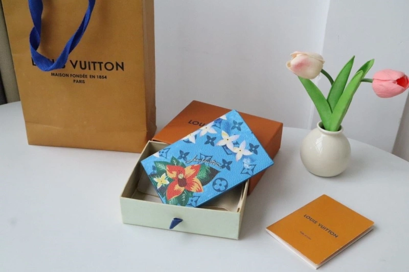 LV Wallets 4178H-0053