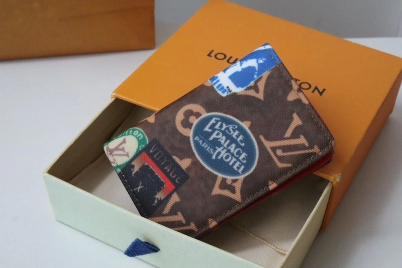 LV Wallets 4178H-0054