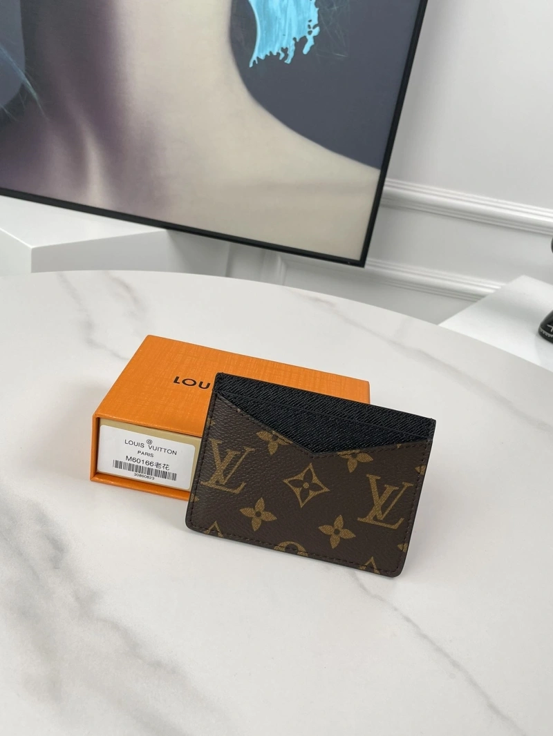 LV Wallets 4178H-0057