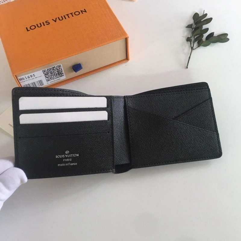 LV Wallets 4178H-0061