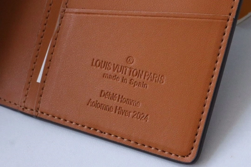 LV Wallets 4178H-0085