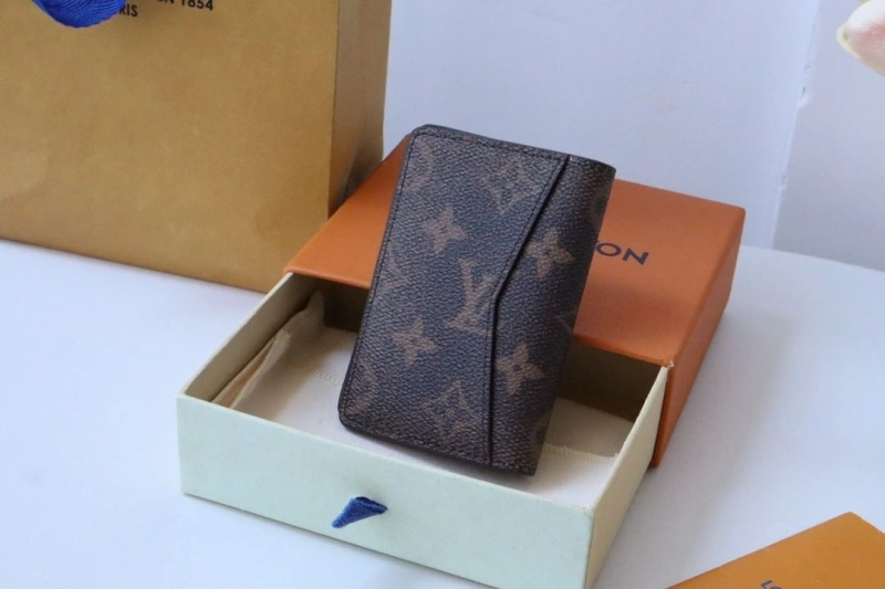 LV Wallets 4178H-0088