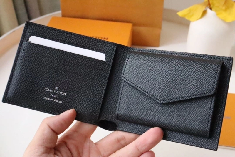 LV Wallets 4178H-0102