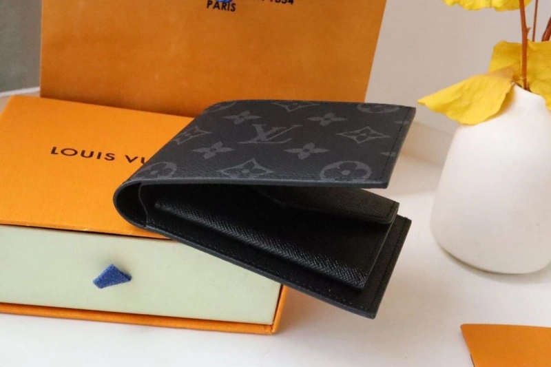 LV Wallets 4178H-0105