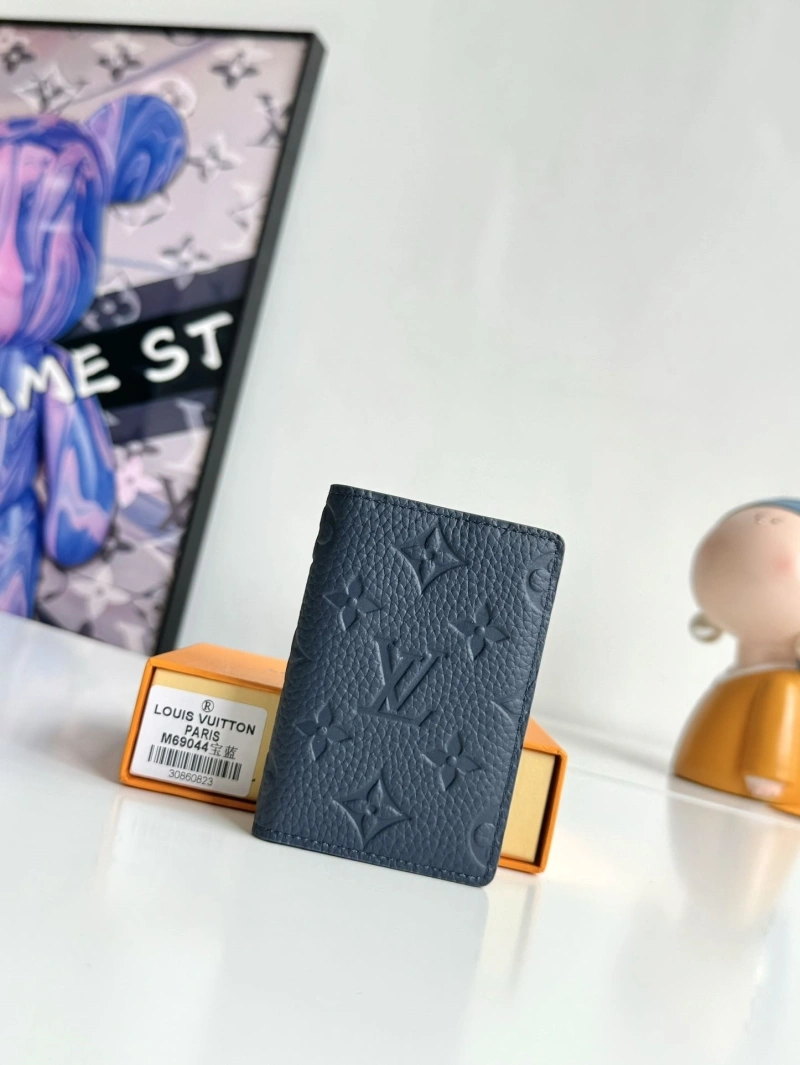 LV Wallets 4178H-0122