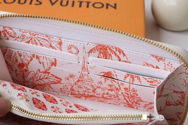 LV Wallets 4178H-0137