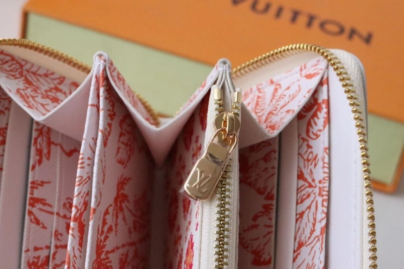 LV Wallets 4178H-0137