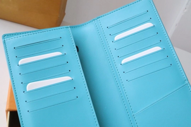 LV Wallets 4178H-0162
