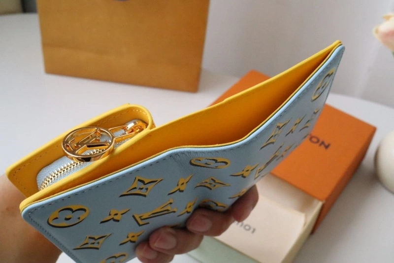 LV Wallets 4178H-0172