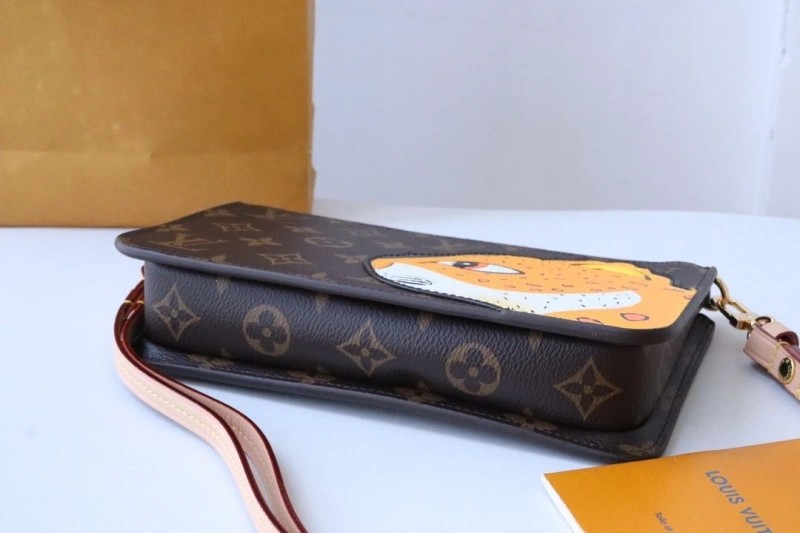 LV Wallets 4178H-0174