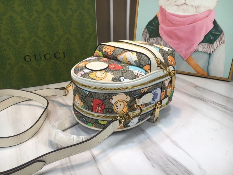 Gvc*1 backpacks 4189a-0156