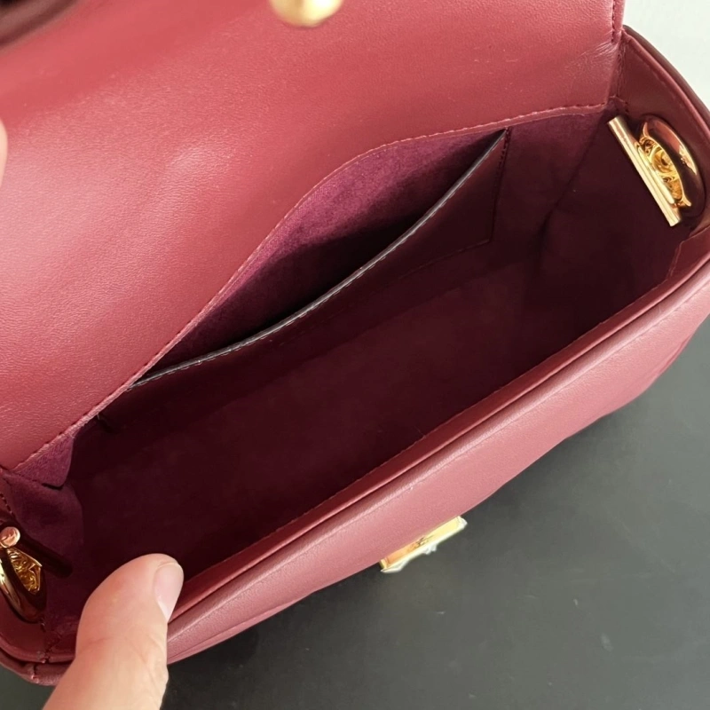 Gvc*1 top handle bags 4189a-0620