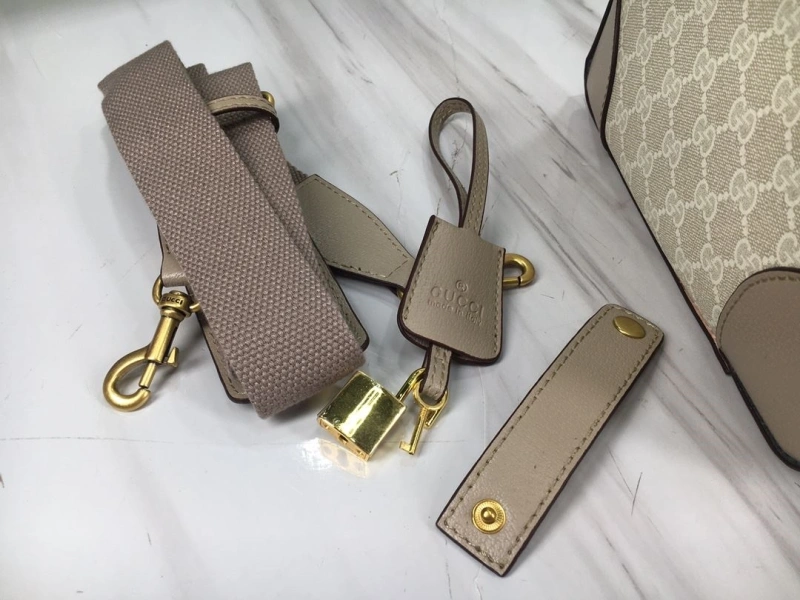 Gvc*1 travel bags 4189a-0950