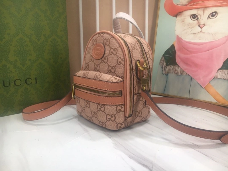 Gvc*1 backpacks 4189a-0963