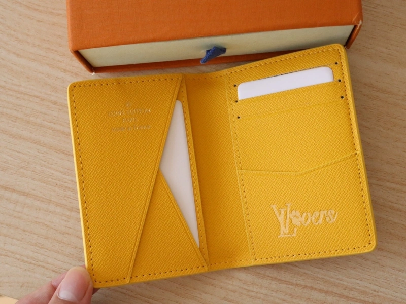 LV Wallets 4192A-0014