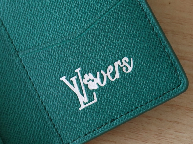 LV Wallets 4192A-0015