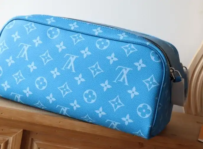 LV Cosmetic Bags 4192D-0162