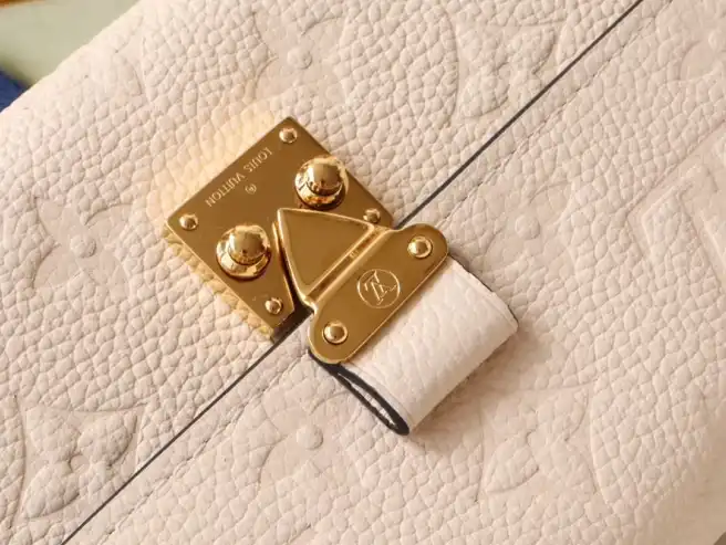 LV Wallets 4192F-0129