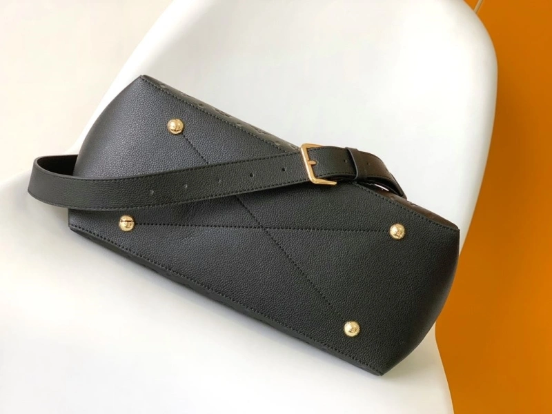LV Shopping Bags 4194A-0467