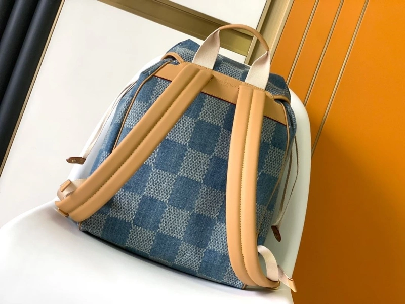 LV Backpacks 4194A-0705