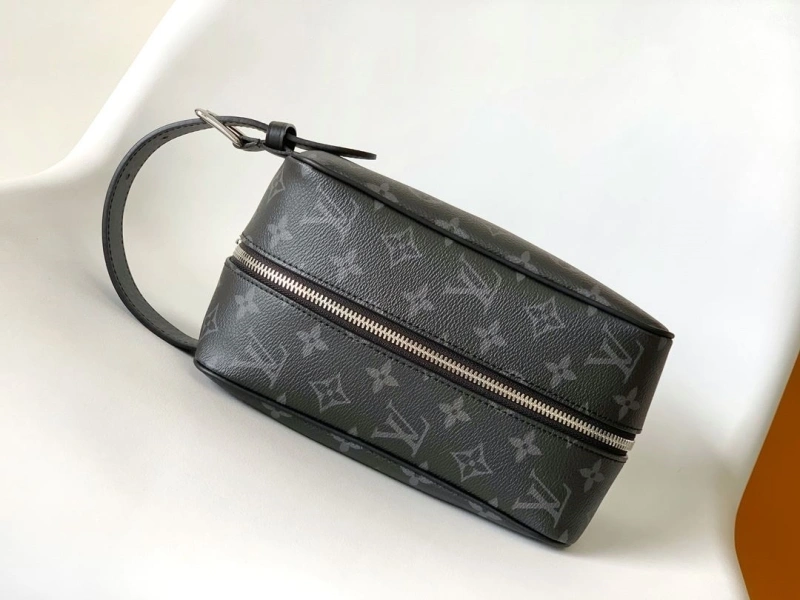 LV Cosmetic Bags 4194A-0762