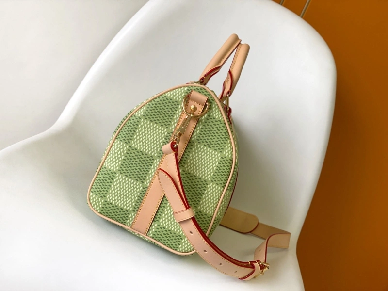 LV Travel Bags 4194A-0927