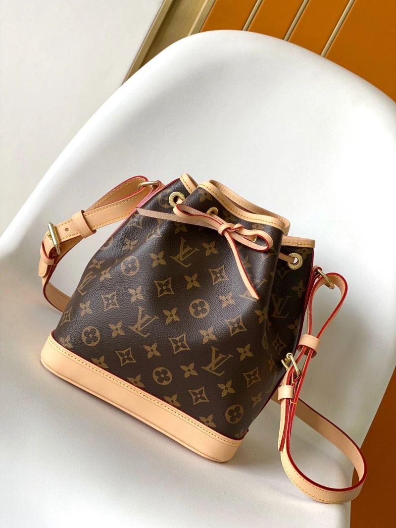 LV Bucket Bags 4194A-1015