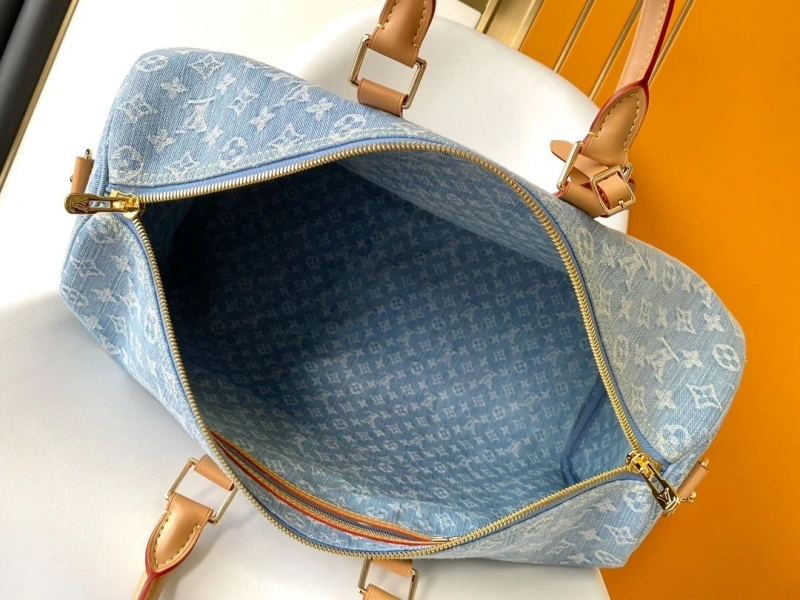 LV Travel Bags 4194A-1046