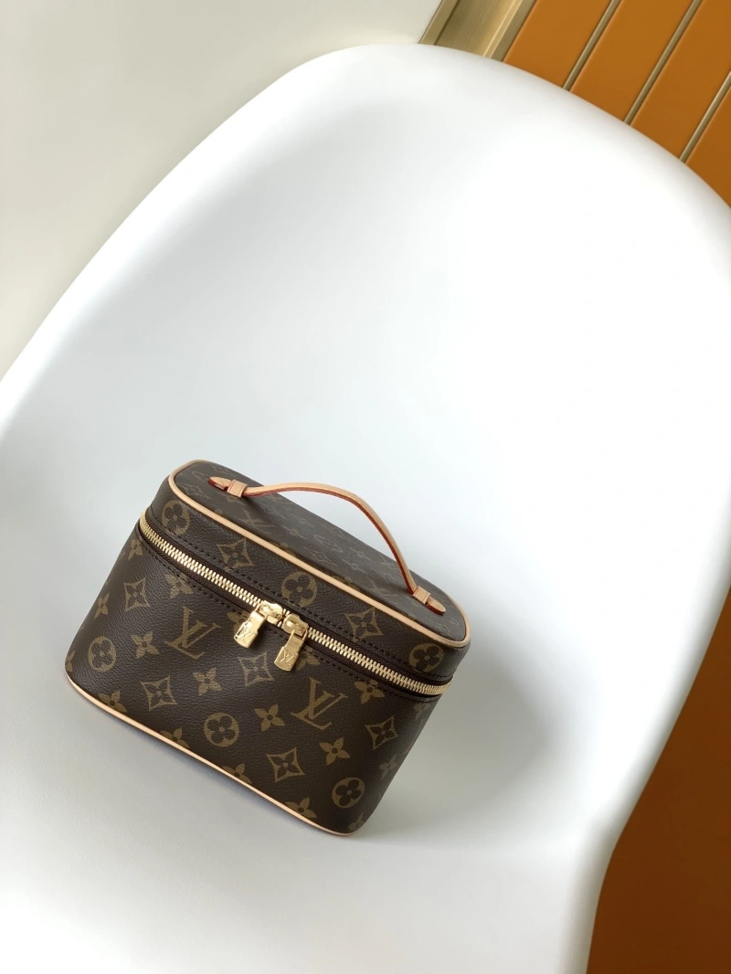 LV Cosmetic Bags 4194A-1422