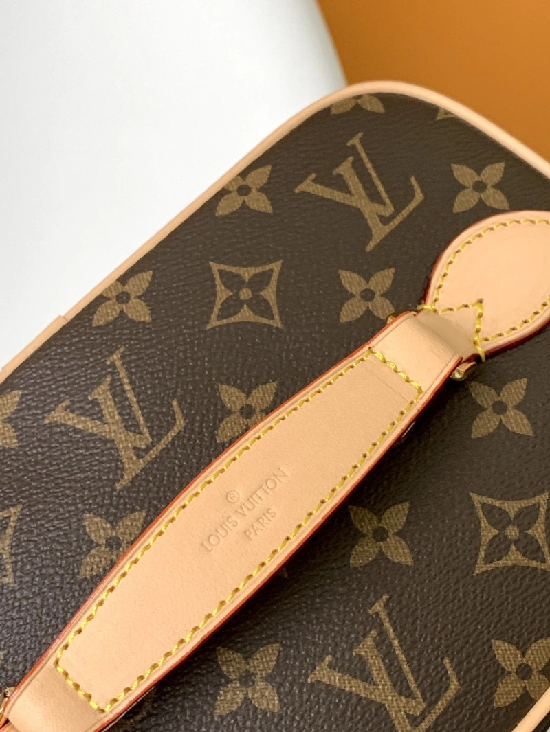 LV Cosmetic Bags 4194A-1423