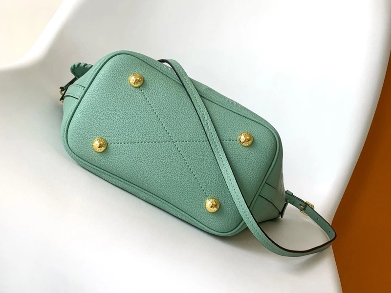 LV Shopping Bags 4194B-0160