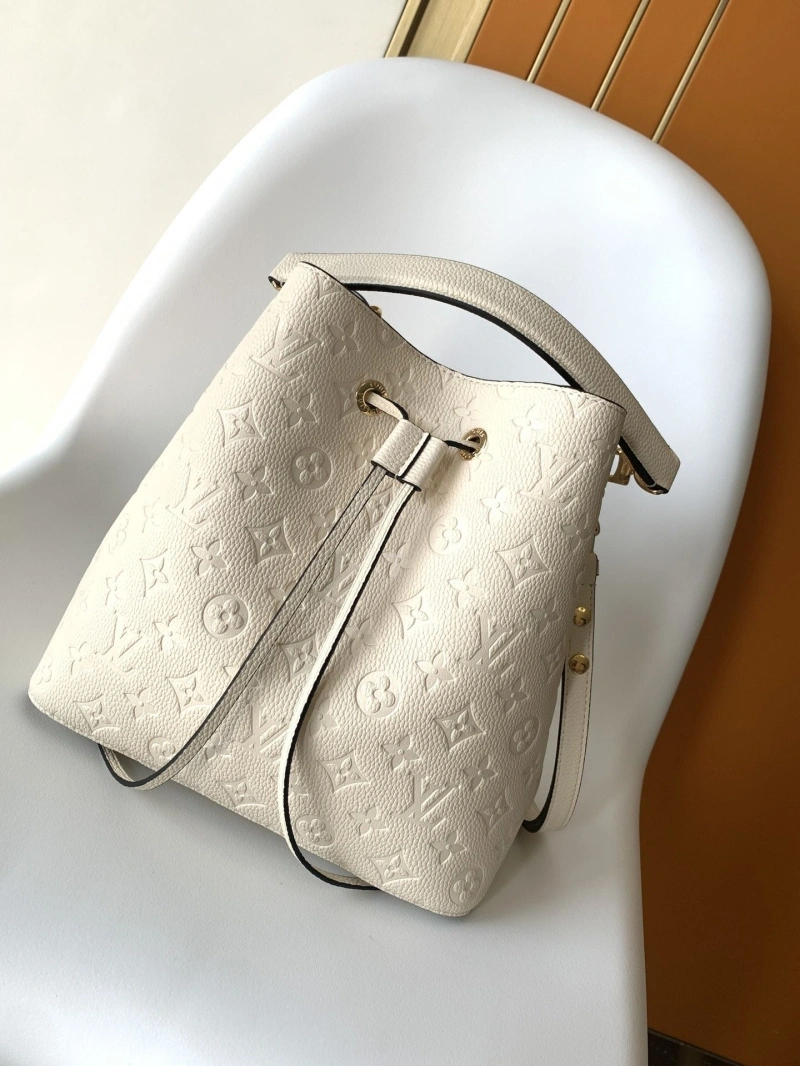 LV Bucket Bags 4194B-0224