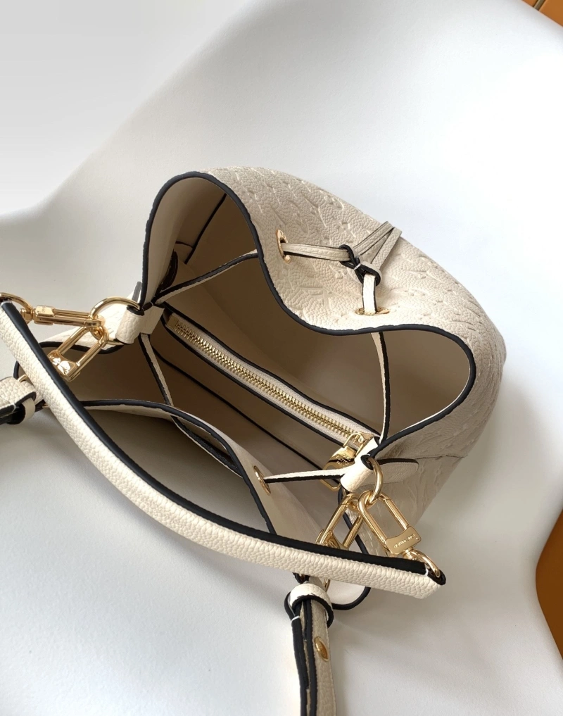 LV Bucket Bags 4194B-0224