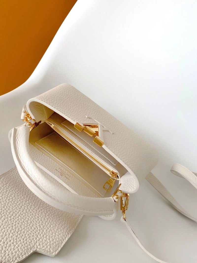 LV Capucines Bags 4194B-0313