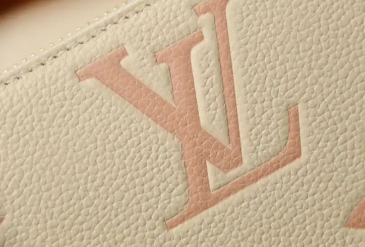 LV Wallets 4206A-0106