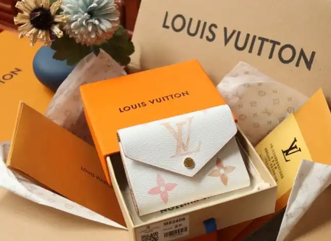 LV Wallets 4206A-0803